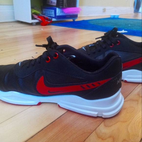 NWOT Nike Air Zoom sneakers - Picture 4 of 9